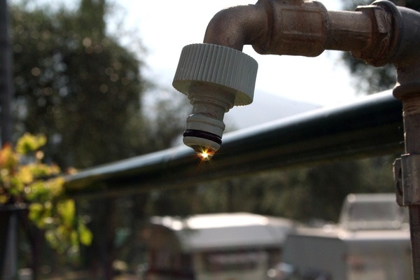Wasserhahn
